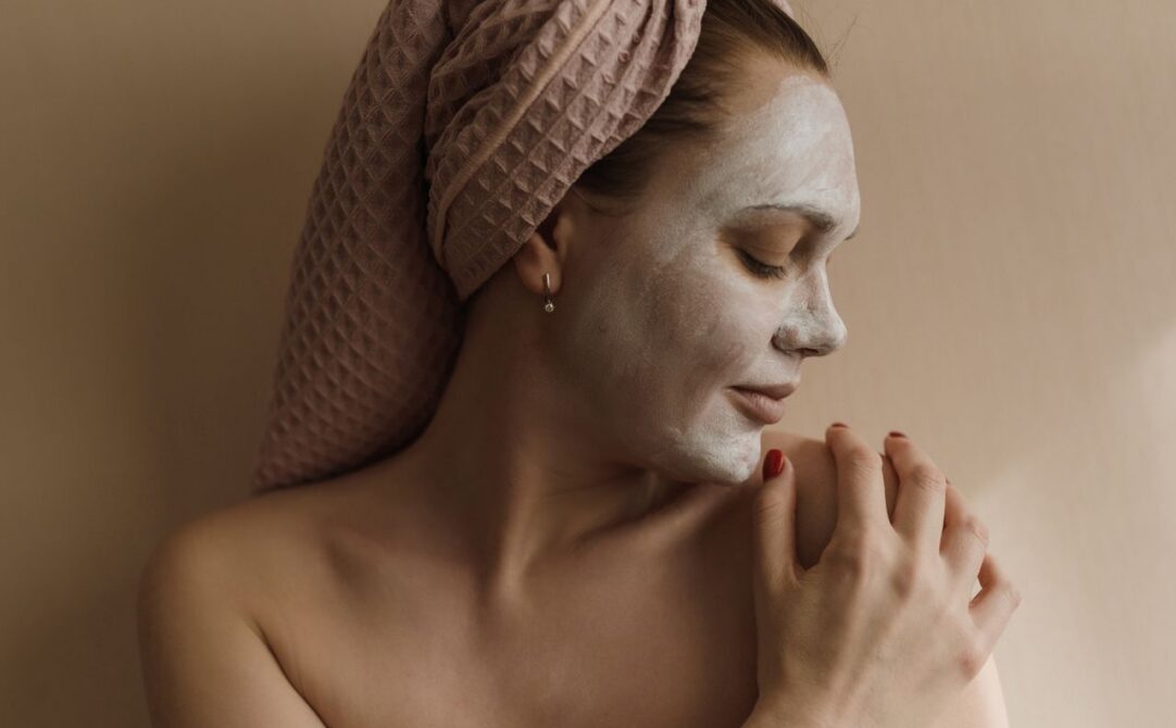 Comment construire une routine visage adaptée à votre type de peau ?